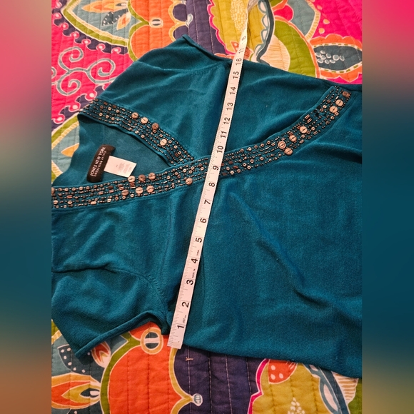Jones New York Collection Petite Beautiful Turquoise Faux Blouse Beaded Size S - Picture 8 of 9